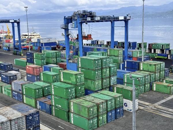 Gunakan Derek Listrik, Layanan Bongkar Muat TPK Ambon Lebih Cepat, Begini Respon Asosiasi Logistik!