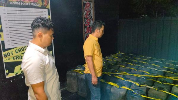 Polisi Gerebek Rumah Penimbunan BBM Subsidi di Pangkep, Sita Dua Ton Solar