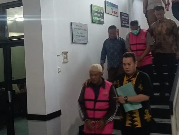 Kejari Eksekusi Slamet Setiawan dan Samsul Hadi, Terpidana Korupsi Pasba PDAM Sidoarjo Rp5,7 M