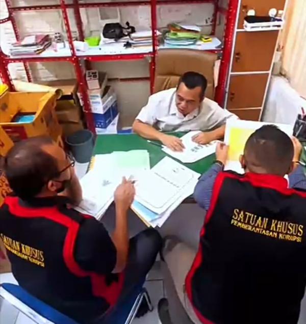 Kejari Lumajang Geledah Kantor BPN, Usut Dugaan Alih Fungsi Kali Asem Jadi Perumahan