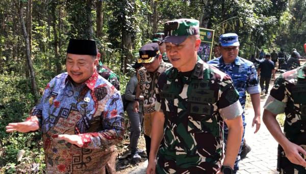 Aslog Panglima TNI Tinjau TMMD di Jombang, Progres Pembangunan Sudah 80 Persen