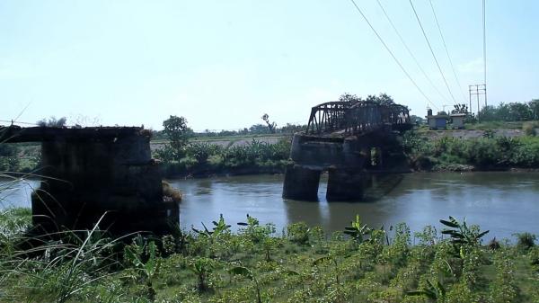 Menyoal Jembatan Lama Kertosono, Praktisi Hukum dan TACB Nganjuk Angkat Bicara