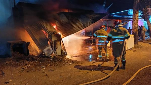 Toko Servis Elektronik di Temayang, Bojonegoro Terbakar Hebat, Ini Penyebabnya