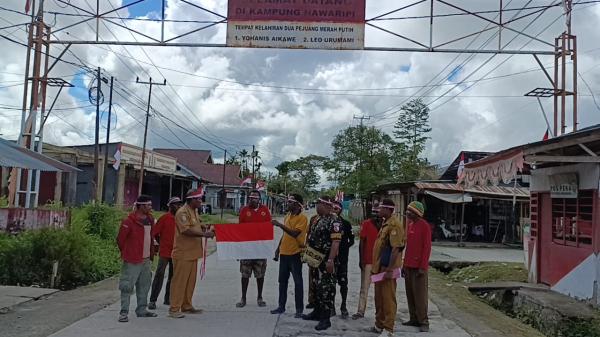 Sambut HUT ke-80 RI, Kampung Nawaripi Kibarkan 3.000 Bendera Merah Putih