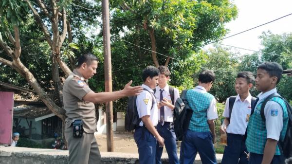 Satpol PP Indramayu Gelar Patroli Cegah Tawuran Pelajar