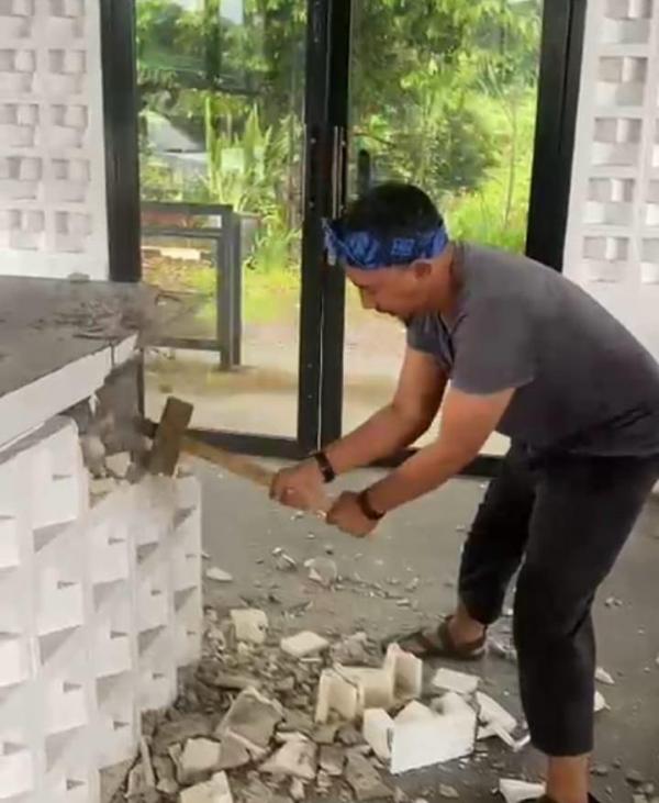 Pembongkaran Kafe Puncak Ajip di Bogor Sebagai Komitmen Pelestarian Lingkungan