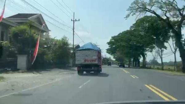 Truk Odol Kembali Bebas Melintas di Madiun, Polisi Janji Berikan Teguran