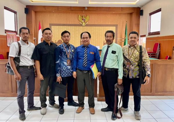 Tetapkan Kades Sebagai Tersangka Korupsi, Kejari Madiun Langgar MoU Jaksa Agung-Mendagri-Kapolri‎ ?‎