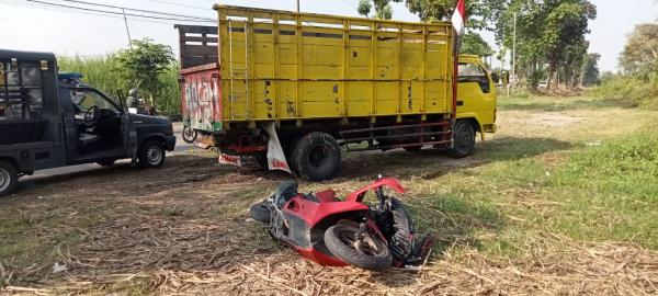 Kecelakaan Maut di Jombang, Motor Hancur Tabrak Truk, Kondisi Pengendara Mengenaskan
