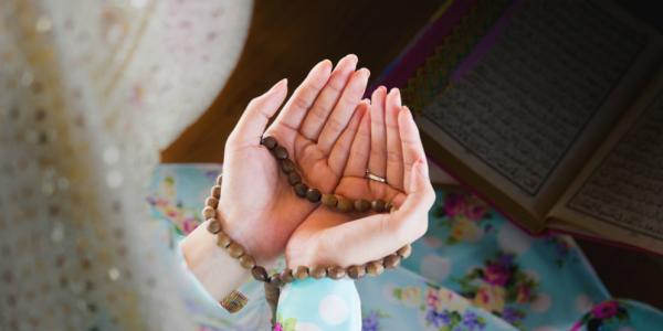 HIKMAH JUMAT : Tauhid, Konsep Sentral dalam Islam