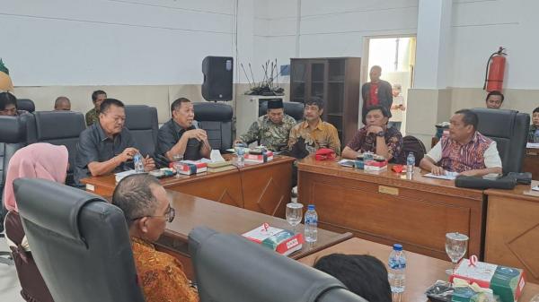Warga Sidoarjo Keluhkan Kemacetan, Akses Jalan Mutiara Regency Jadi Sorotan DPRD