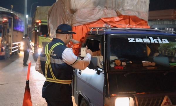 Waspada! Lonjakan Penumpang HUT ke-80 RI, ASDP Perketat Pemeriksaan Tiket di Merak