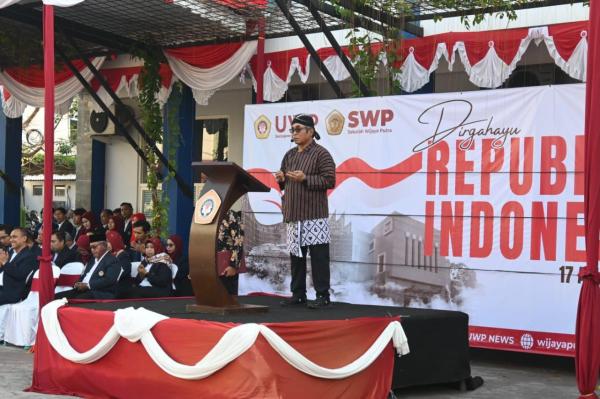 Rektor di Surabaya Ini Berikan Catatan Khusus di HUT ke-80 RI, Singgung Peran Anak Muda?