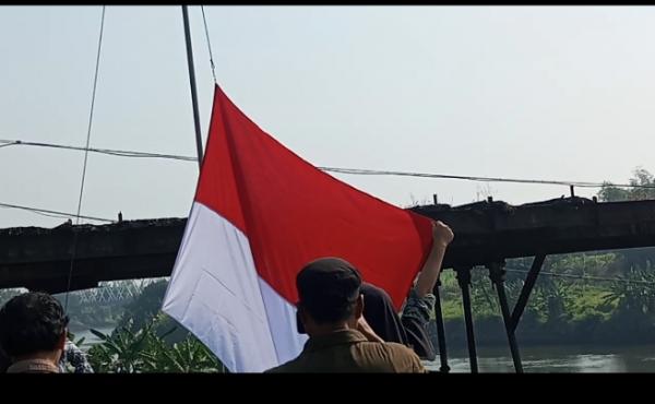 Mengenang Perlawanan Agresi Militer Belanda, Warga Menggelar Upacara di Jembatan Lama Kertosono