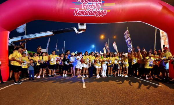 Jalan Santai, Musik, dan Karnaval Hiasi HUT RI ke-80 di Tangerang