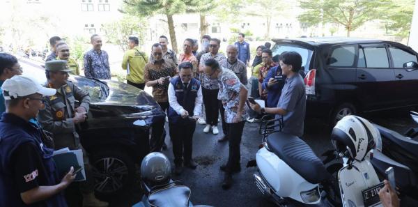 Ratusan Kendaraan Dinas Pemkot Tasikmalaya Tunggak Pajak hingga Rp125 Juta