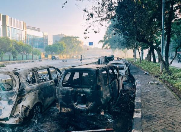 Pengemudi Ojek Online Geruduk Markas Brimob Polda Metro, Buntut Pengemudi Ojol Tewas