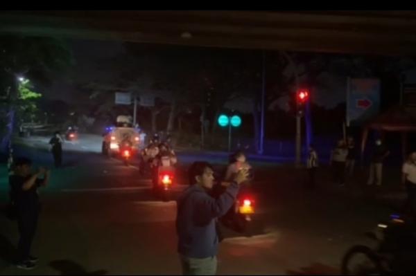 Pasca-bentrok di Depan Polres Metro Bekasi, Polisi Gelar Patroli di Kawasan Summarecon