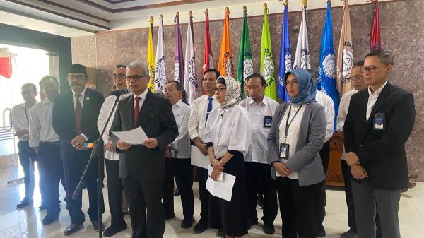 UNS Ingatkan Pemerintah dan DPR Tinjau Ulang Kebijakan yang Tidak Pro Rakyat