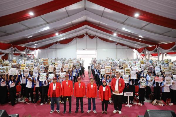 Kampus Merah Putih Ukir Sejarah Baru, Mampu Ciptakan Rekor Komik AI Patriotisme Terbanyak