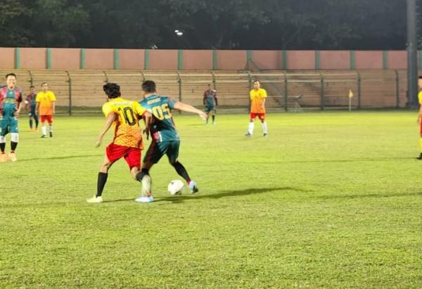 Kejari Bojonegoro Menang Tipis atas Jurnalis FC di Laga Persahabatan HUT Kejaksaan