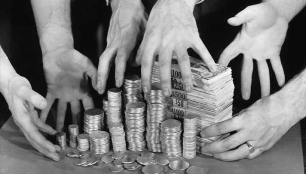 HIKMAH JUMAT : Ketika Keserakahan Mengalahkan Hati Nurani