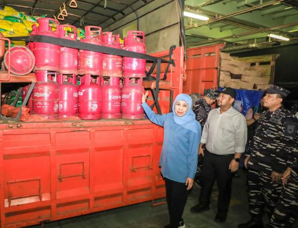 Harga Pangan di Pulau Bawean Melambung, Daging Ayam Tembus Rp100 Ribu Telur Ayam Capai Rp60 Ribu