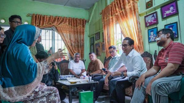 Wali Kota Medan Jenguk Ojol Korban Penganiayaan, Perintahkan Sikat Jukir Liar