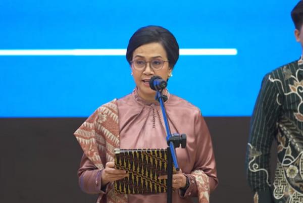 Emosional! Sri Mulyani Pamit di Sertijab Menkeu: Tolong Hormati Privacy Saya!