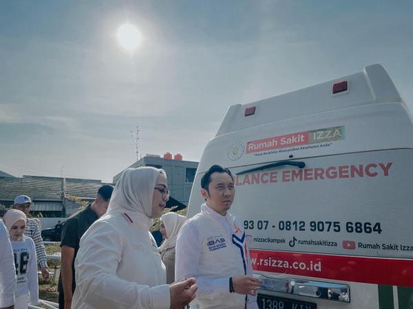 Milad Demokrat ke-24 di Desa Sukaluyu Karawang: Ibas & Cellica Ajak Warga Perkuat Kebersamaan