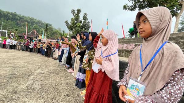 Tumbuhkan Harapan, Camping Ceria Pulihkan Senyum 120 Anak Yatim di Solo Raya