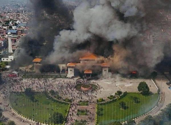 Fakta-Fakta Kerusuhan Nepal, Gedung Parlemen Dibakar hingga Istri Eks PM Terbakar Hidup-Hidup