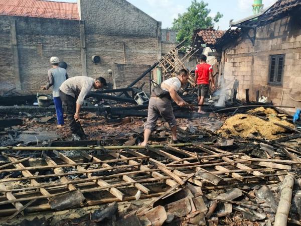 Akibat Korsleting Listrik, Rumah Milik Warga Putatsari Grobogan Ludes Terbakar, Kerugian Rp150 Juta