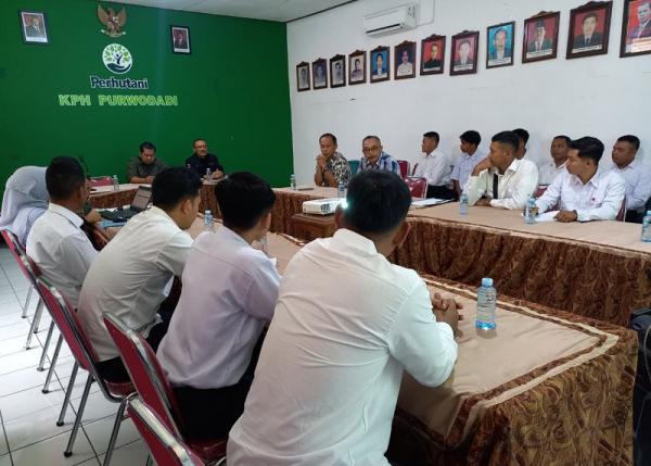 Kejar Target Produski, Perhutani KPH Purwodadi Tambah 16 Orang Tenaga Lapangan