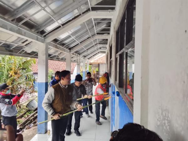 Sekolah di Agrabinta Direvitalisasi, Bupati Cianjur Pastikan Mutu Pendidikan Lebih Baik