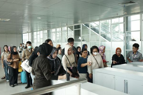 Akses Penumpang KAI Bandara di Stasiun Medan Dialihkan, JPO Ditutup Permanen