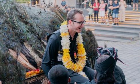 Bikin Heboh, Juara Dunia Trickshot Biliar Kagum Pertunjukan Reog Ponorogo