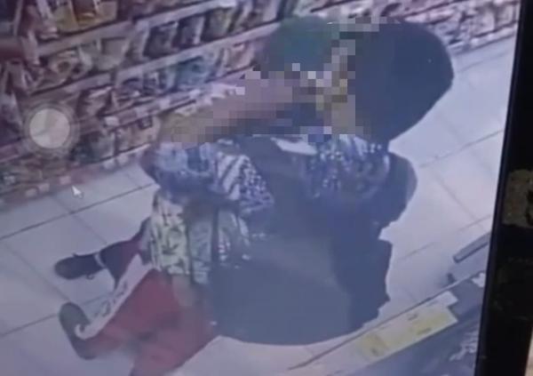 Viral Video 36 Detik, Diduga Pasangan Pelajar SMA di Jombang Bermesraan