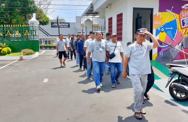 Diduga Serobot Tanah Kas, Kades Randusari Diadukan Warga ke Kejari Boyolali