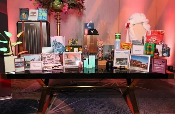 Isi Goodie Bag Emmy Awards 2025 Bikin para Artis Girang, Total Senilai Rp375 Juta