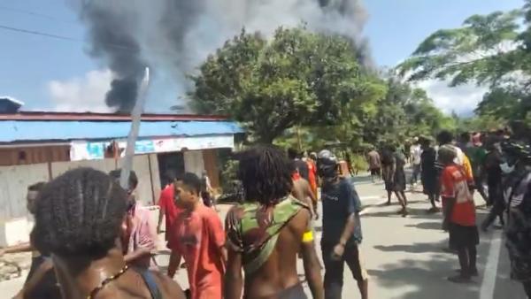 Breaking News: Dugaan Ujaran Rasis di Yalimo Papua Pegunungan Berujung Kerusuhan Besar