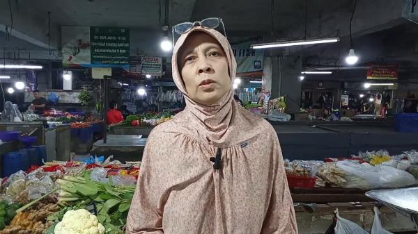 Harga Cabai di Bandung Tak Terkendali, Naik Drastis dalam Dua Minggu