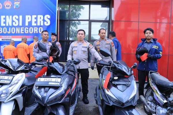 Polres Bojonegoro Bongkar Sindikat Curanmor 30 TKP, Lima Tersangka Diringkus!