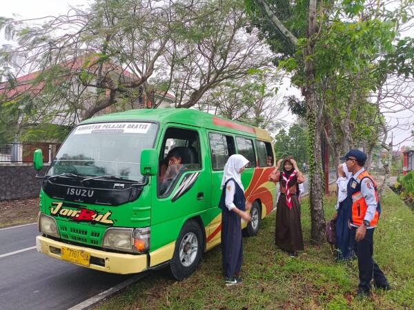 Apel Gratis Makin Diminati, 107 Armada Layani Ribuan Pelajar Bojonegoro Tiap Hari