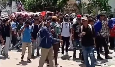 Demonstrasi Memanas di Timor Leste, Publik Tak Puas Meski Parlemen Batalkan Pembelian SUV Mewah
