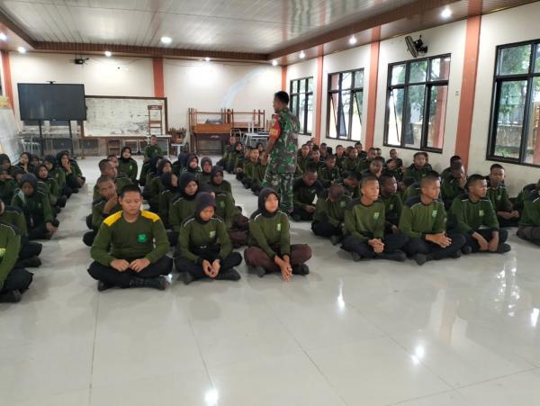 Cegah Tawuran dan Tingkatkan Disiplin, Ratusan Murid SMK Negeri 1 Patokbeusi Dididik Wasbang