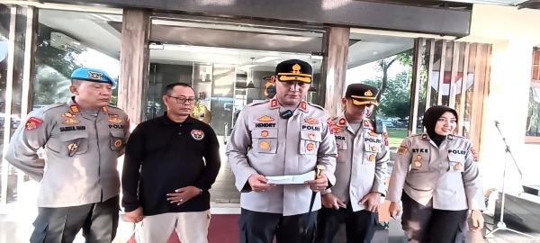 Kapolsek Menyelinap Masuk ke Rumah Janda hingga Subuh Digerebek Warga, Kapolres Kendal: Nonaktifkan!