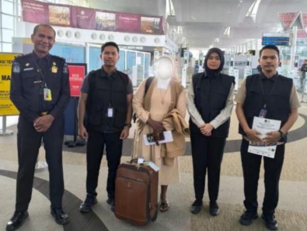 Warga Negara Kenya Dideportasi dari Medan Akibat Overstay