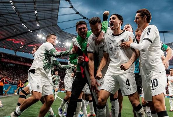 Keren, Kevin Diks Bantu Monchengladbach Gagalkan Kemenangan Leverkusen