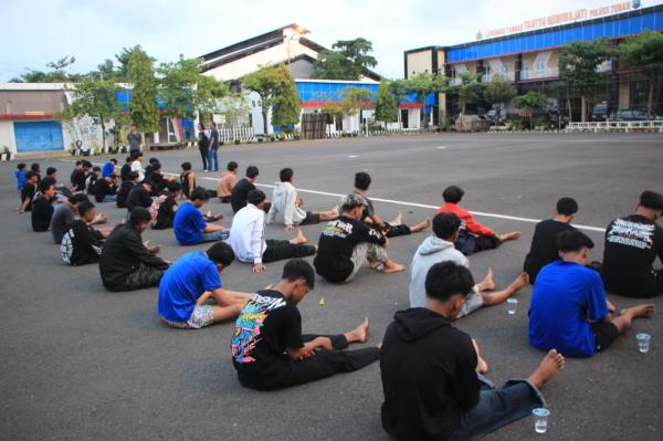 Aksi Konvoi Liar Ganggu Ketertiban Lalu-lintas, Puluhan Pemuda Perguruan Silat Diamankan Polisi